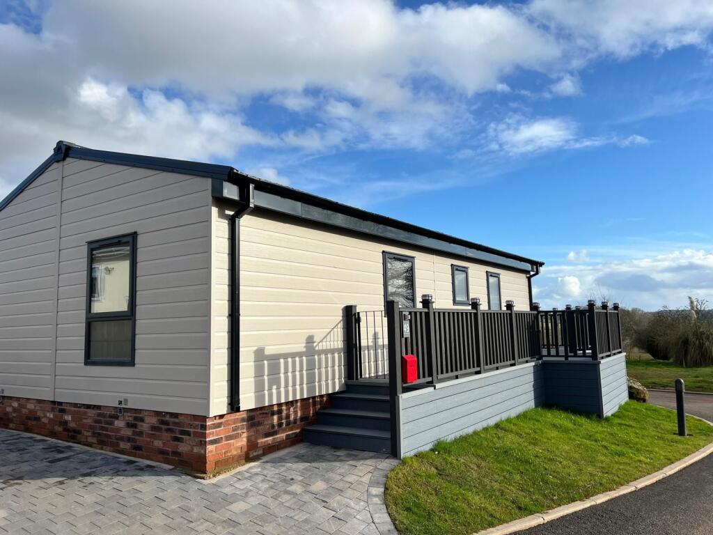 House in Wolverhampton - View 5
