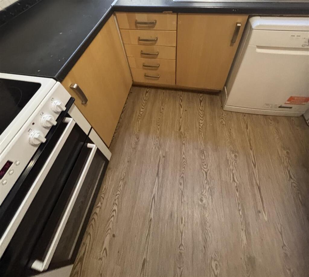 5 bedroom house for rent