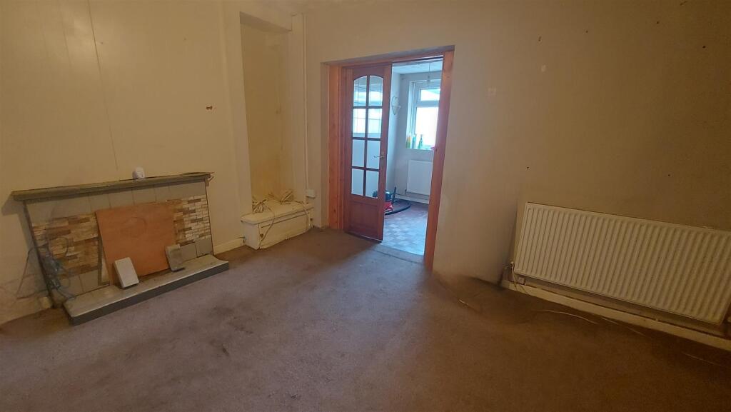 House in Cardiff, Maesteg - More