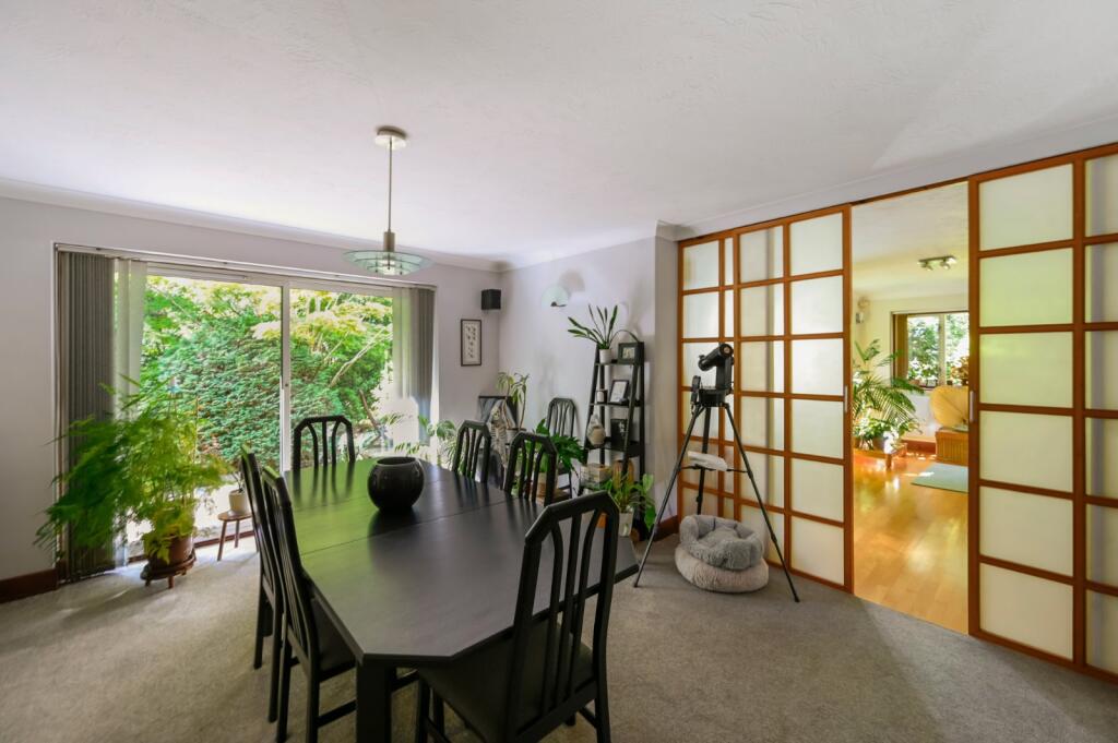House in Ashford, Kennington - View 4