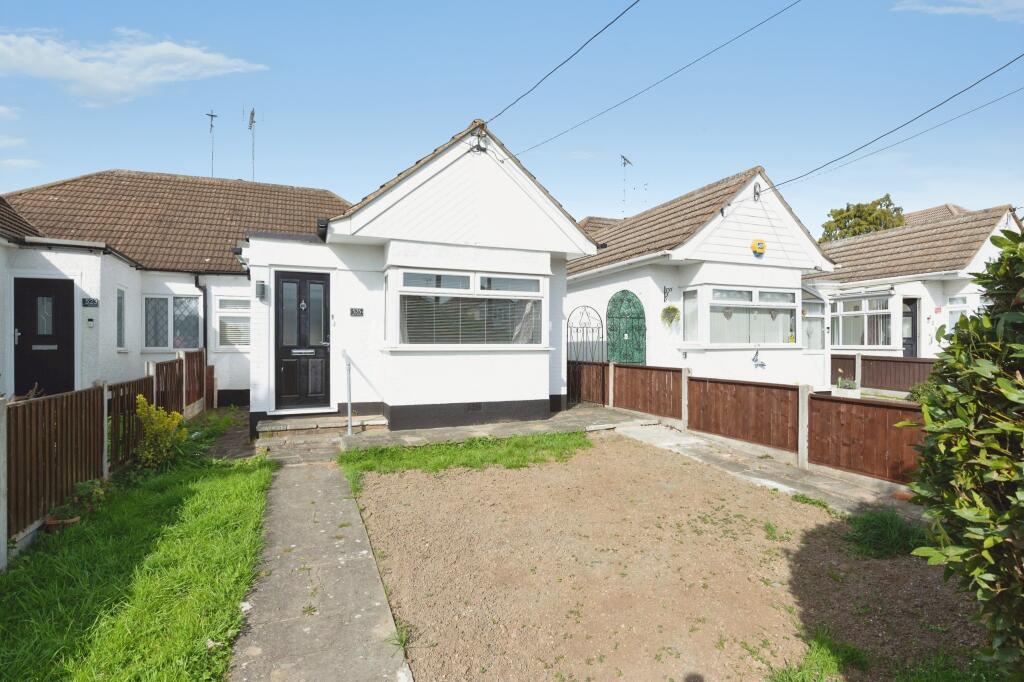 Main image of property: High Road, Benfleet, SS7