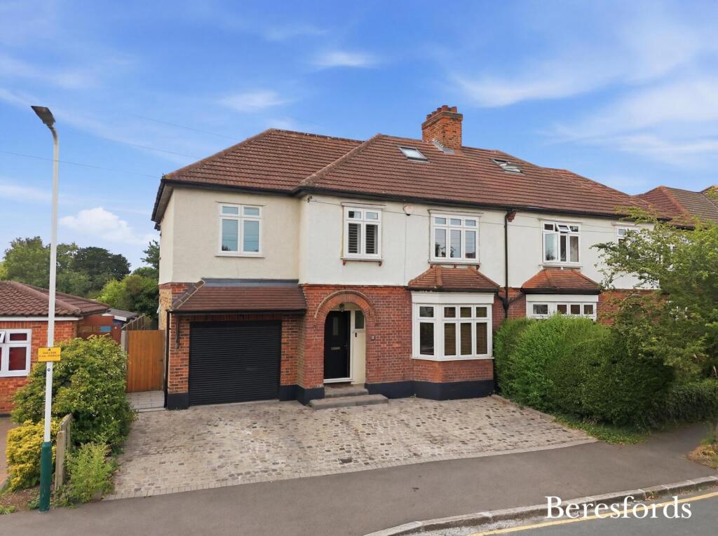 Main image of property: Cranborne Gardens, Upminster, RM14