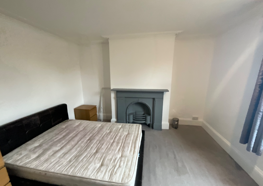 Main image of property: Mansfield Road, Reading, Berkshire, RG1