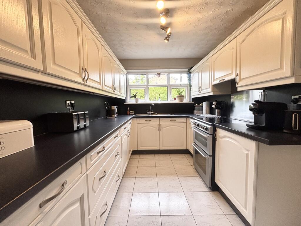 House in Rochdale, Shawclough - View 3