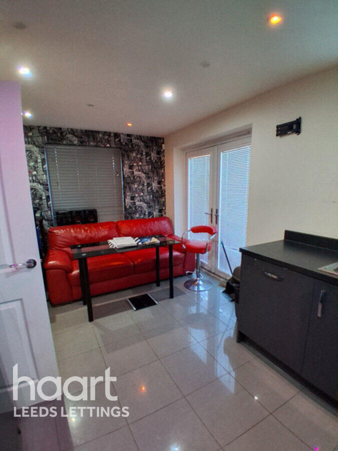 Main image of property: South Parkway, Leeds