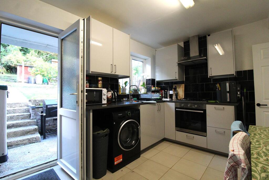 House in Hemel Hempstead - View 3
