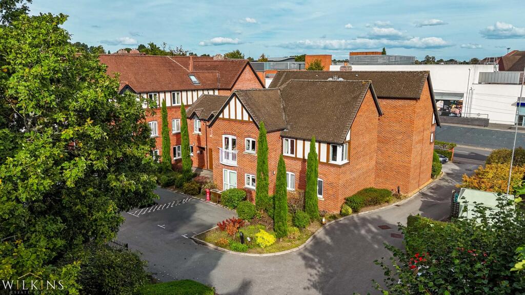 Main image of property: Mills Court, Lichfield Road, Four Oaks, Sutton Coldfield, B74