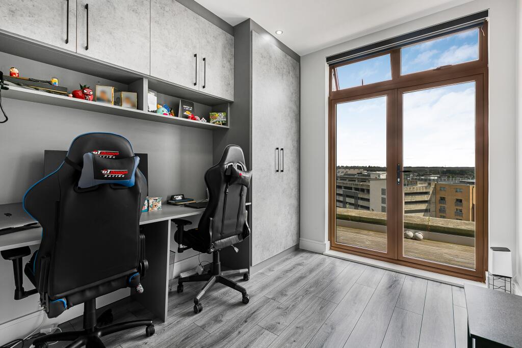 Additional image 7 of Ziggurat House, St Albans, AL1