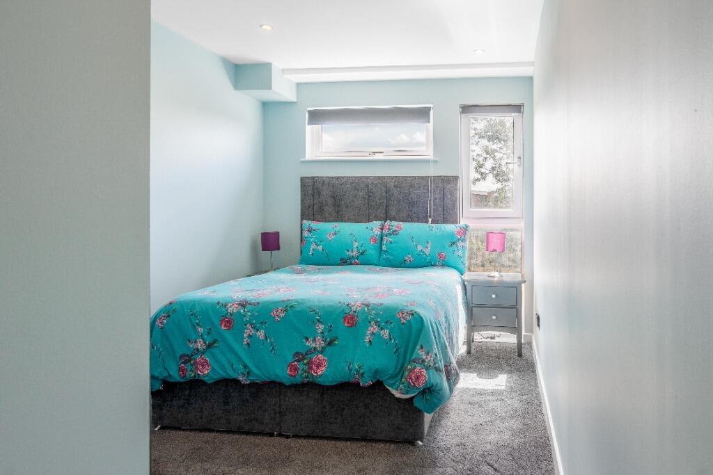 Apartment in Glasgow - View 4