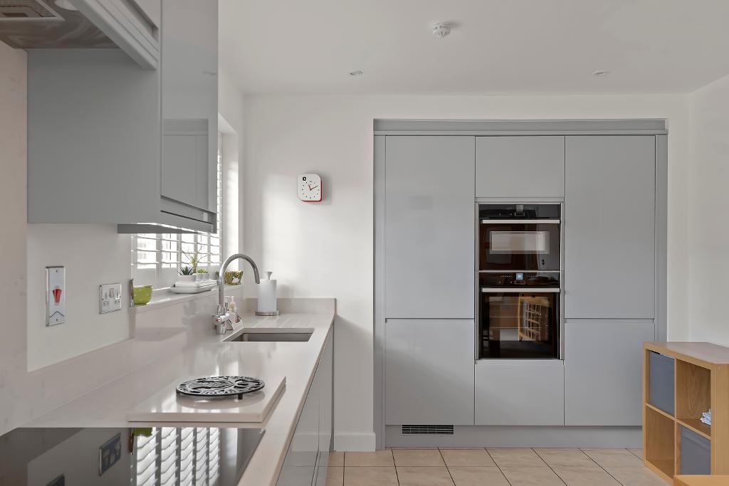 House in Stoke-on-Trent - View 3