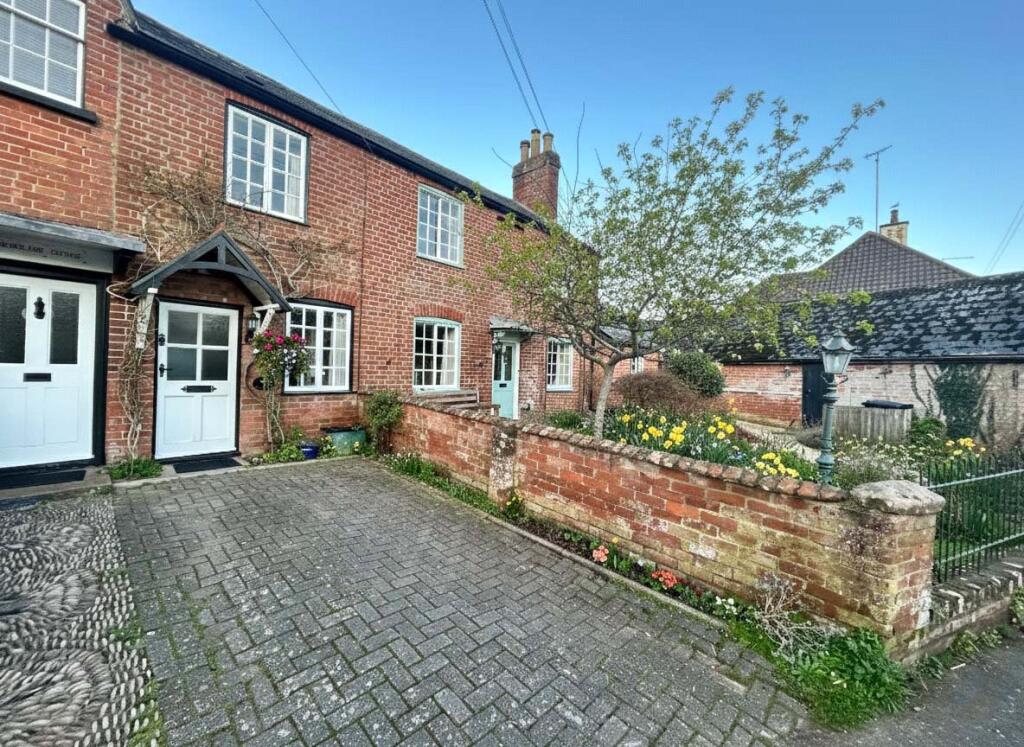 Main image of property: Lympstone, Devon