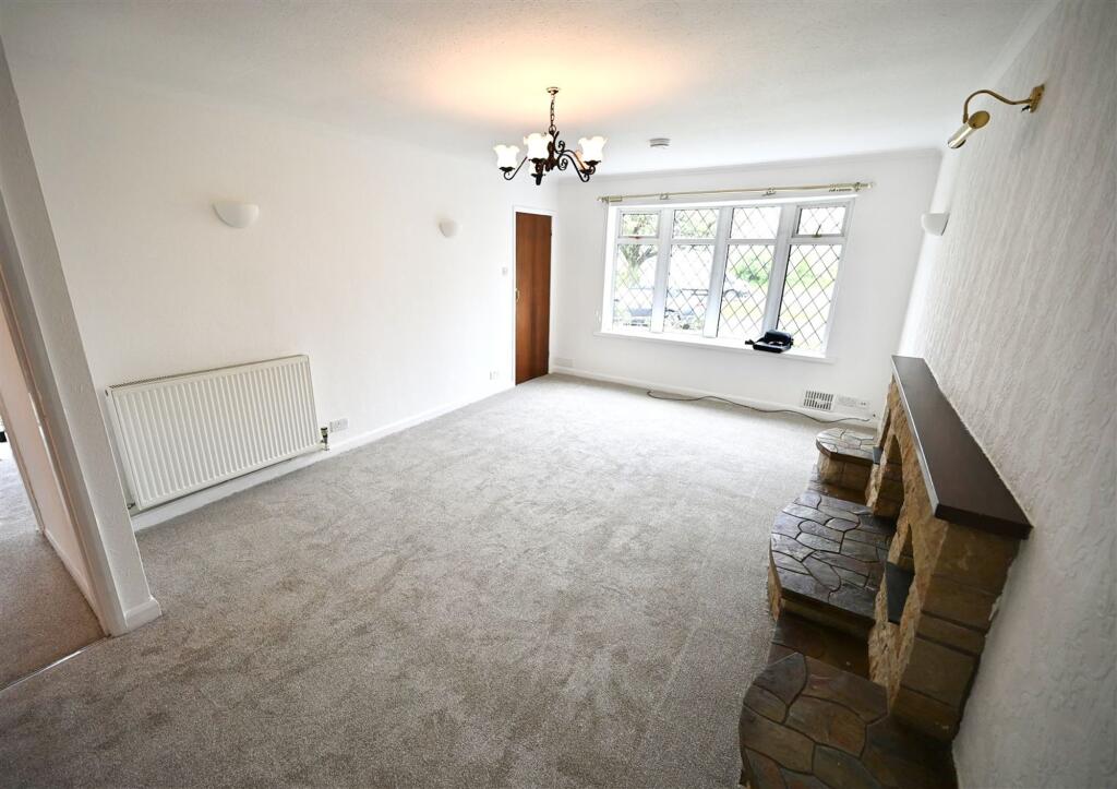 Manchester Road, Congleton, CW12 photo 4
