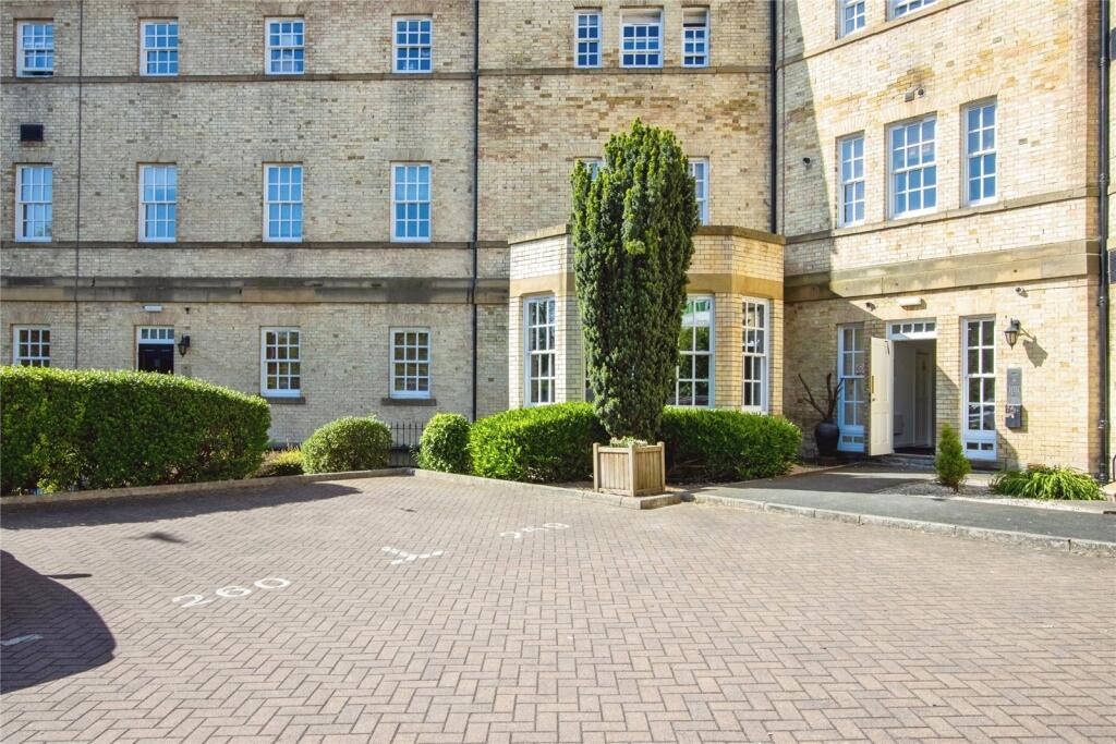 Main image of property: Tuke Grove, Wakefield, West Yorkshire, WF1