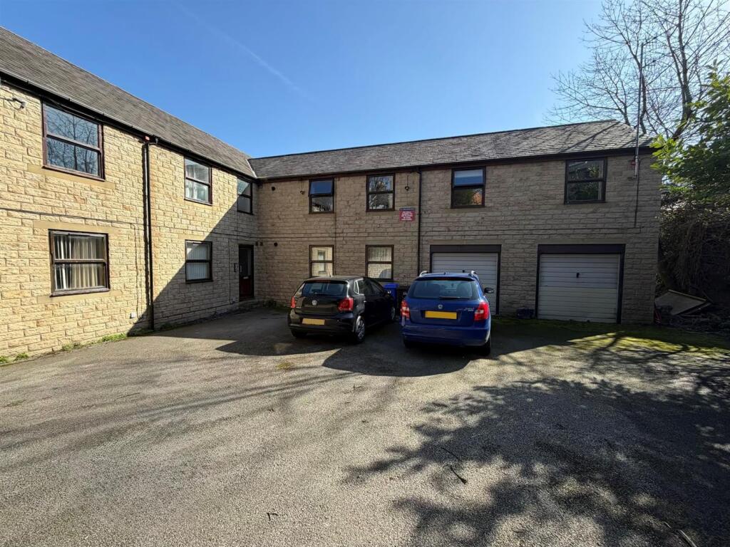 Main image of property: 9 Turners Lane, Sheffield