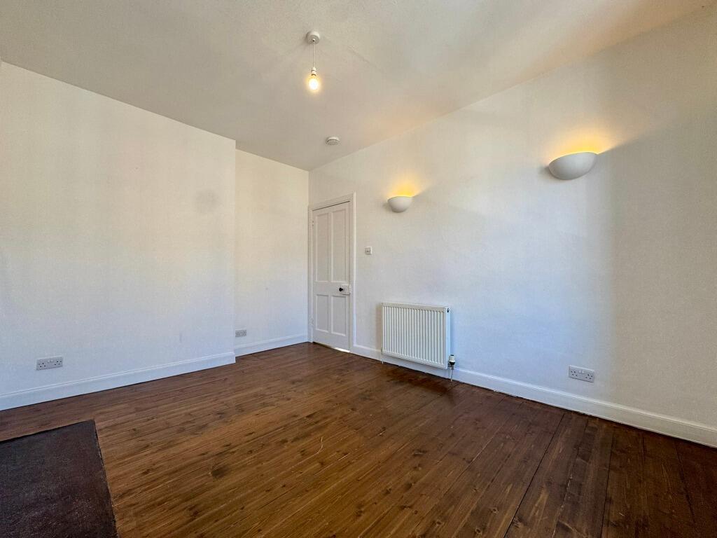Apartment in Galashiels - View 3