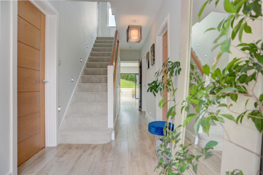 House in Brighton - View 5