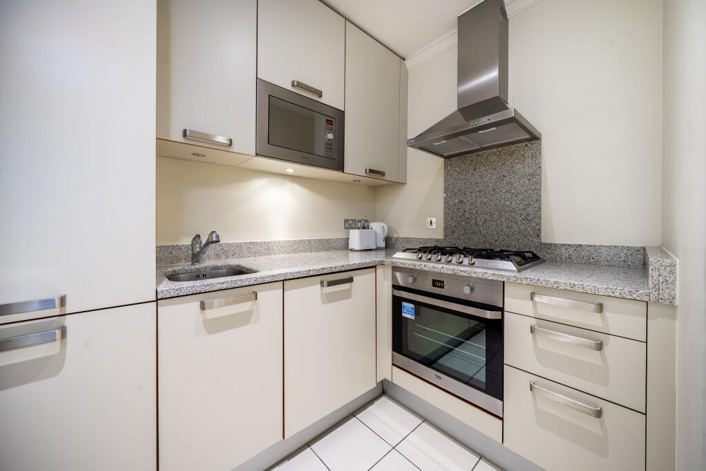 Apartment in London, Marylebone - View 4
