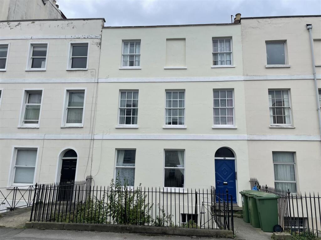 Main image of property: Hewlett Road, Cheltenham