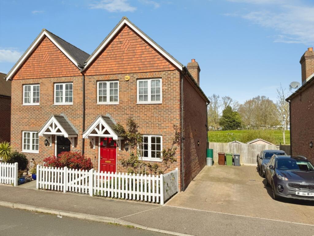 Main image of property: TENTERDEN