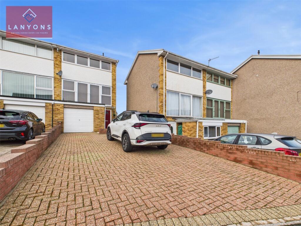 Caemawr Gardens, Porth, Rhondda Cynon Taf, CF39, Rhondda Cynon Taf