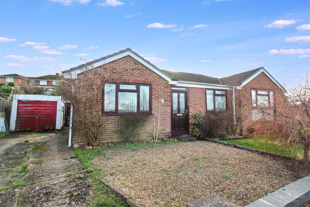 Main image of property: Shipton Close, Tilehurst, Reading