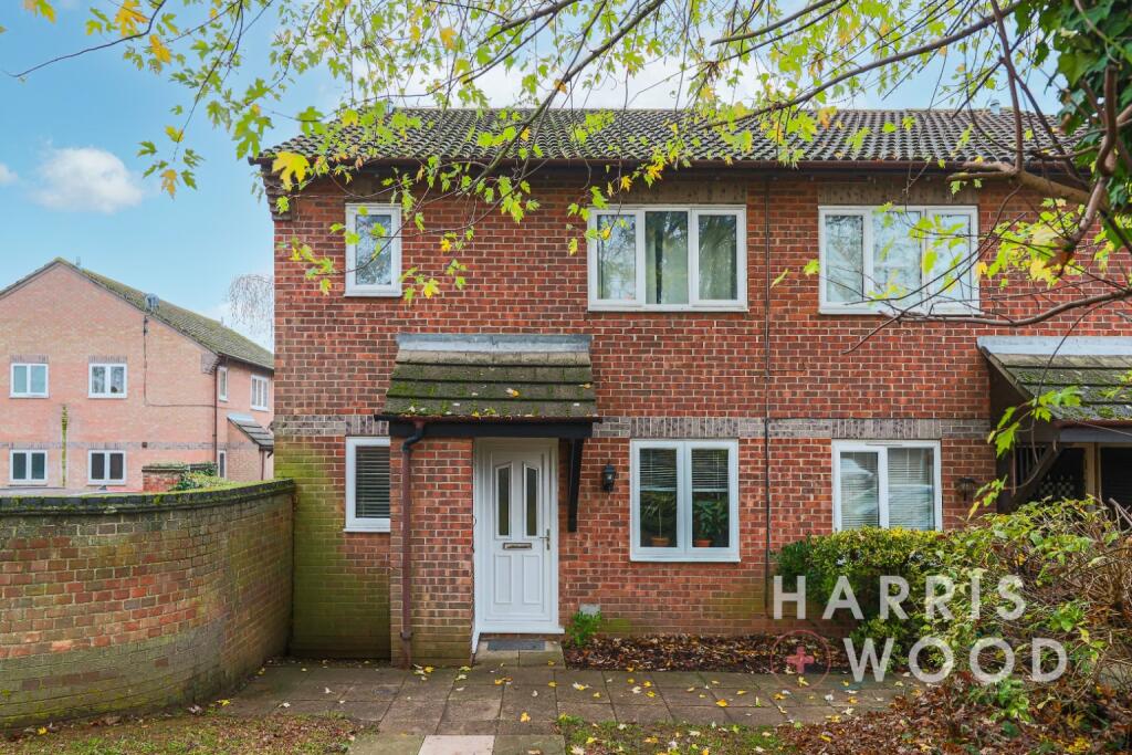 1-bed flat on Wickham Road, Witham, Essex, CM8, £150,000