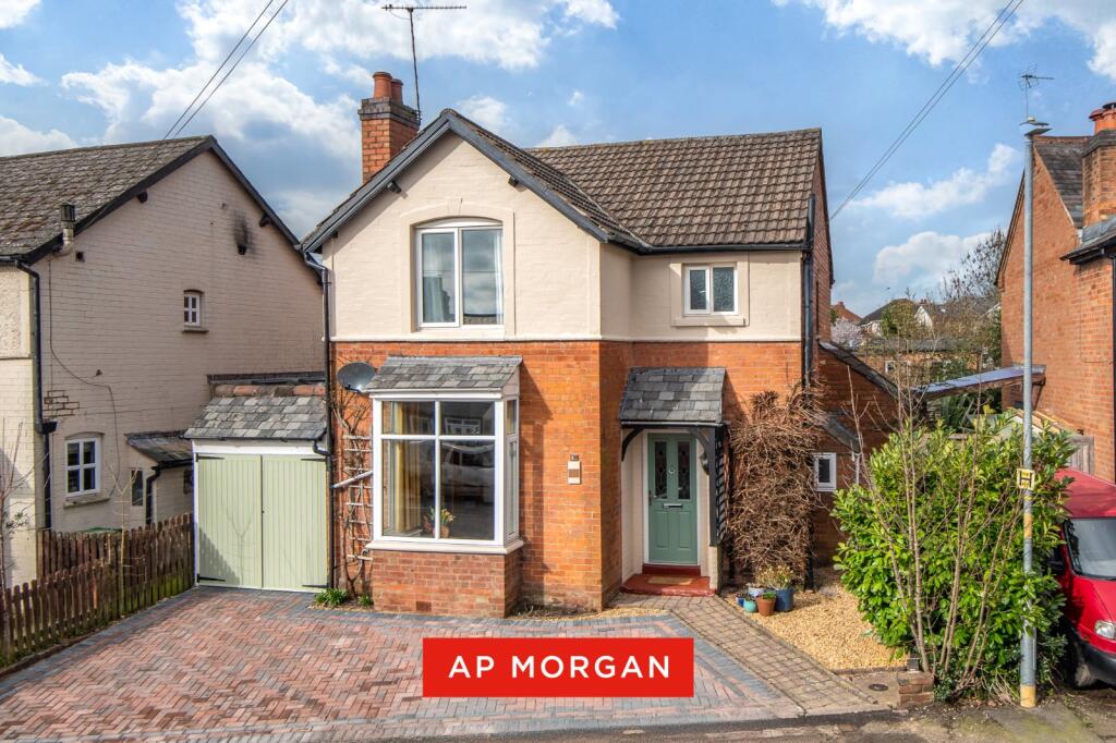 Main image of property: Feckenham Road, Headless Cross, Redditch, Worcestershire, B97