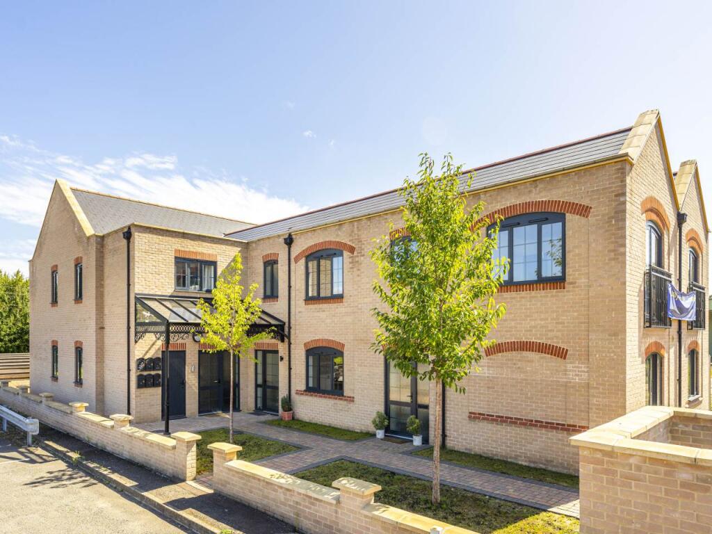 Main image of property: Station Yard, High Street, Meldreth