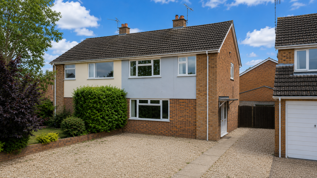 Main image of property: The stunning 55 Dore Avenue, North Hykeham, Lincoln, LN6 8LL