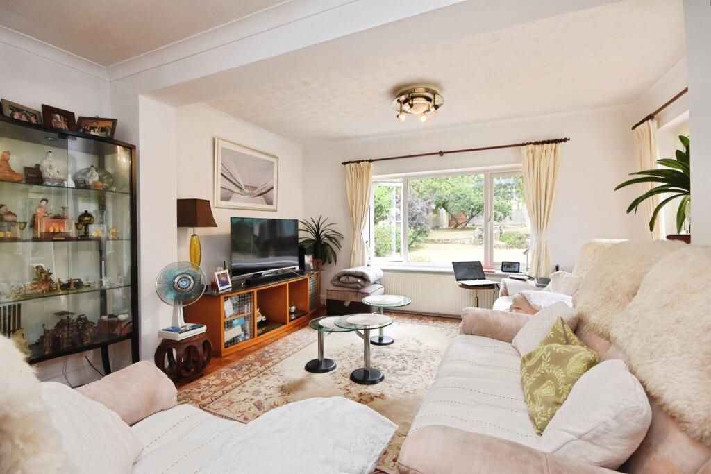 House in Braintree, Essex - View 2