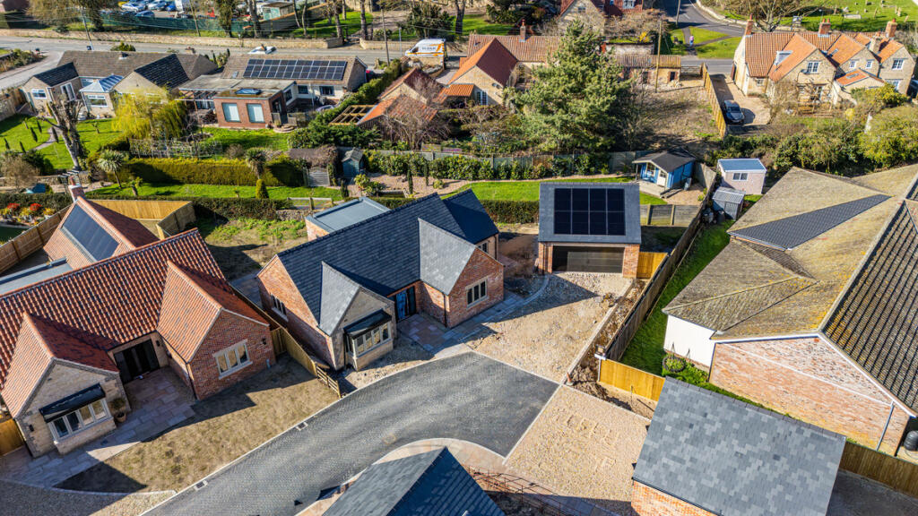 House in North Kesteven, Dunston - View 6