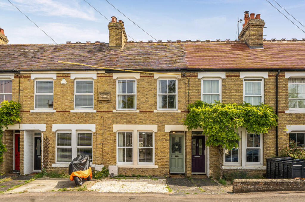 Main image of property: Manchester Terrace, Bicester, Oxfordshire