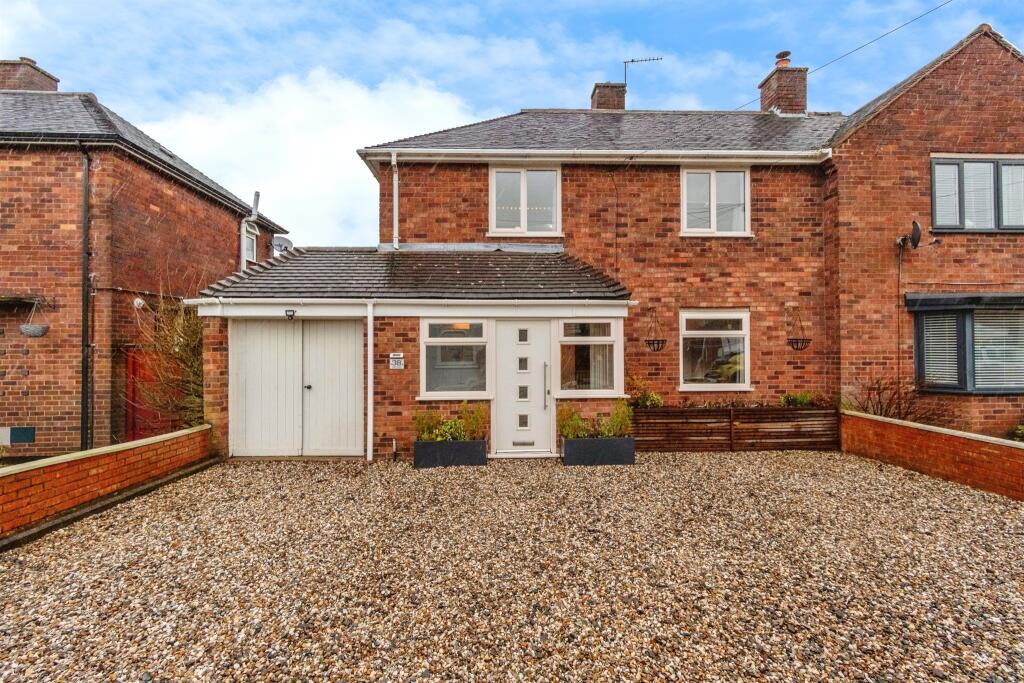 Main image of property: Bath Road, Cannock