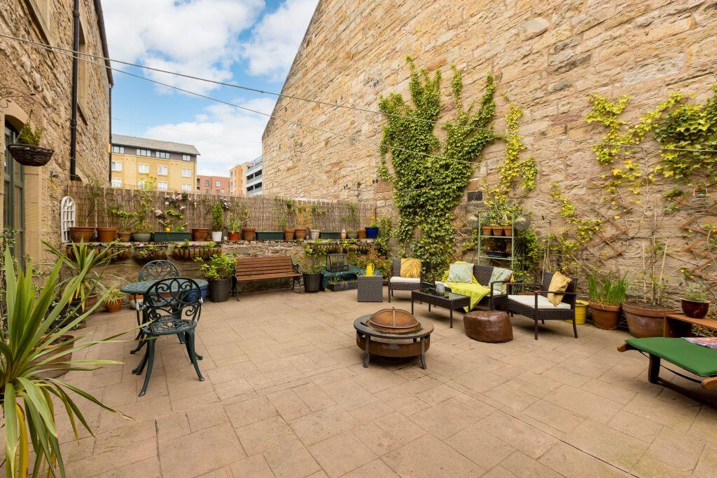Apartment in Edinburgh, The Shore, Leith Harbour & Newhaven - View 2