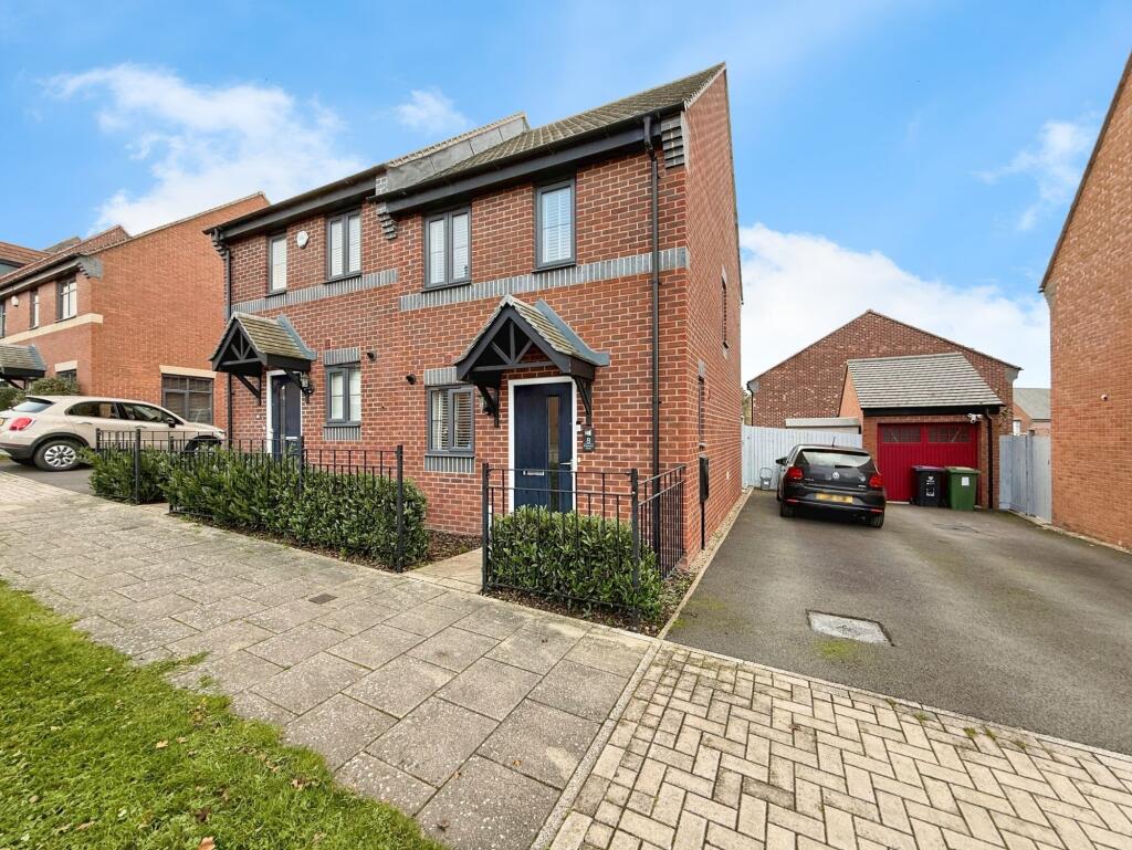 2-bed terraced on Dutimoors Drive, Lawley, TF4, £195,000