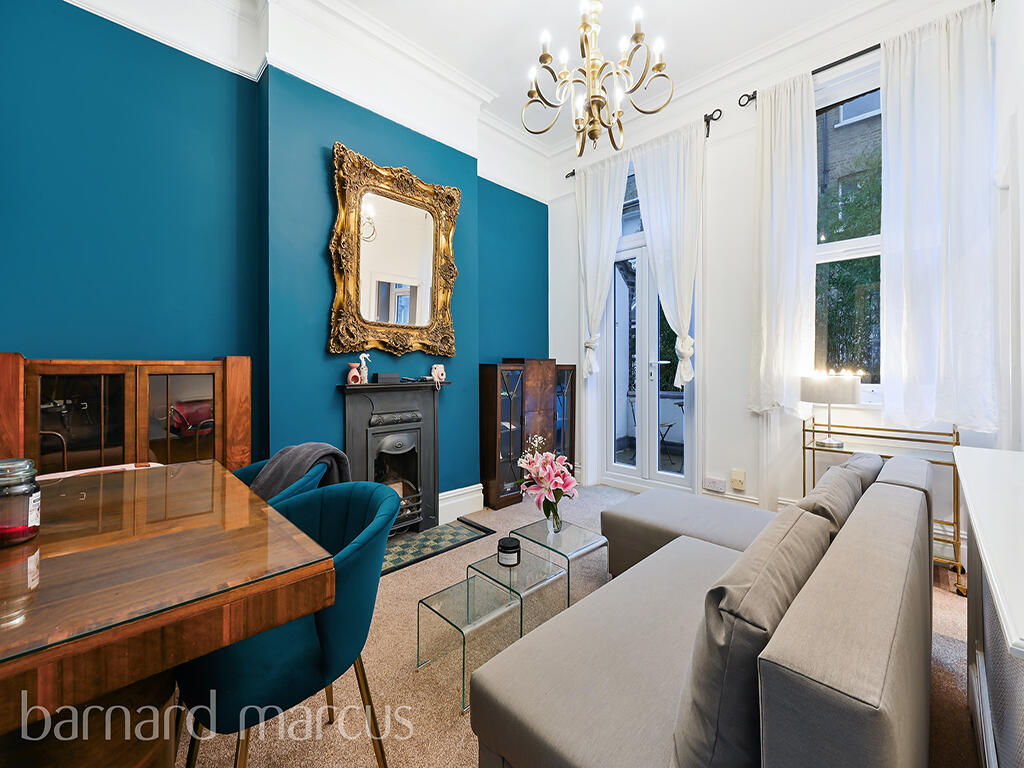 Main image of property: Fairholme Road