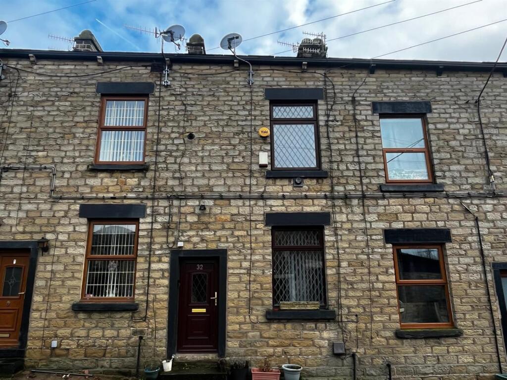 Main image of property: Stamford Street, Millbrook, Stalybridge