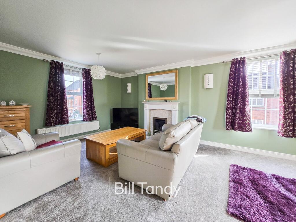 Poolfield Road, Lichfield, WS13 photo 3