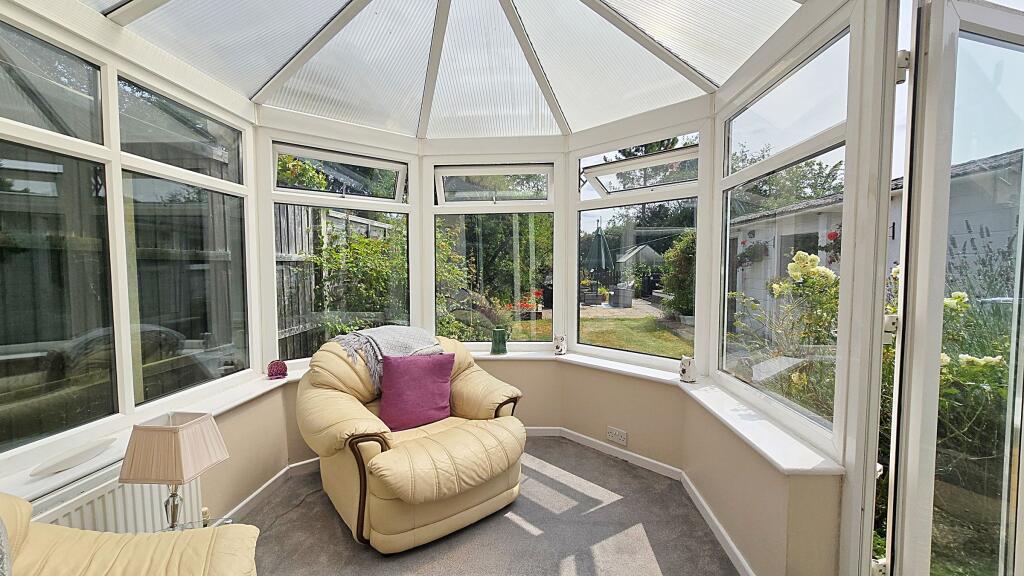 Vicarage Road, Coalpit Heath, Bristol BS36 photo 4