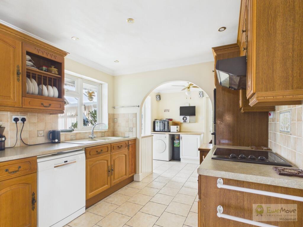 House in Ipswich - View 5