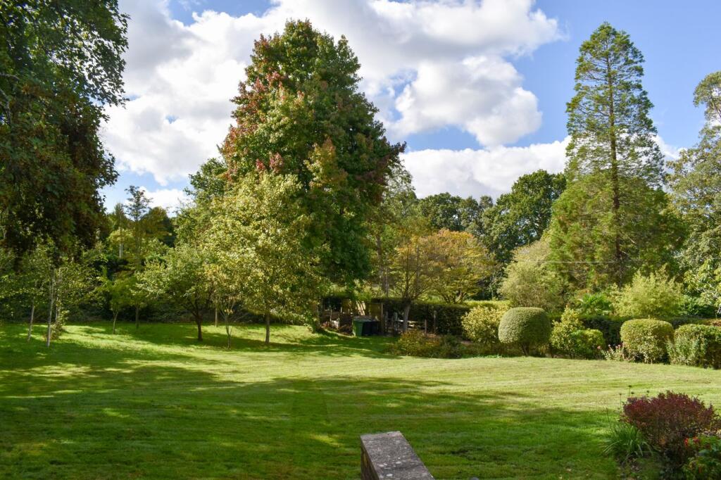 House in Southampton - View 4