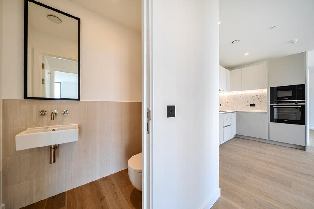 Apartment in London - View 4
