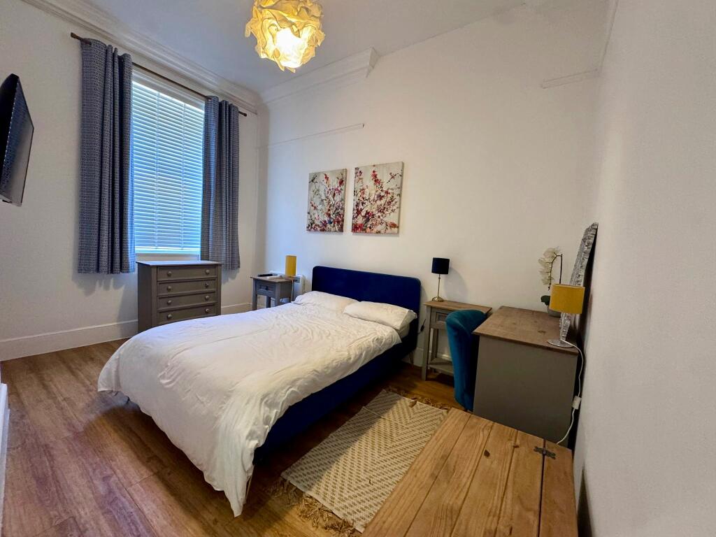 Apartment in Ipswich - View 5