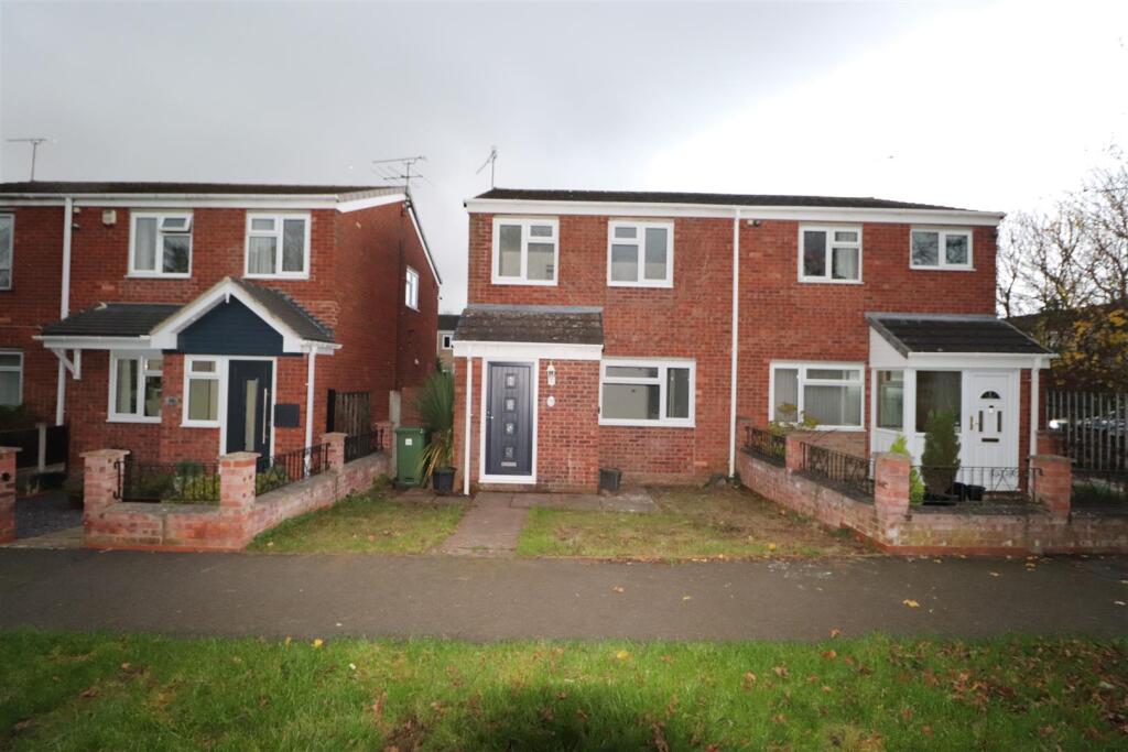 Main image of property: Amberley Close, Worcester