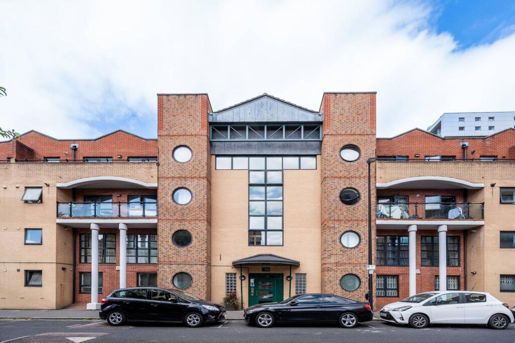 Main image of property: Back Church Lane, Aldgate, London, E1