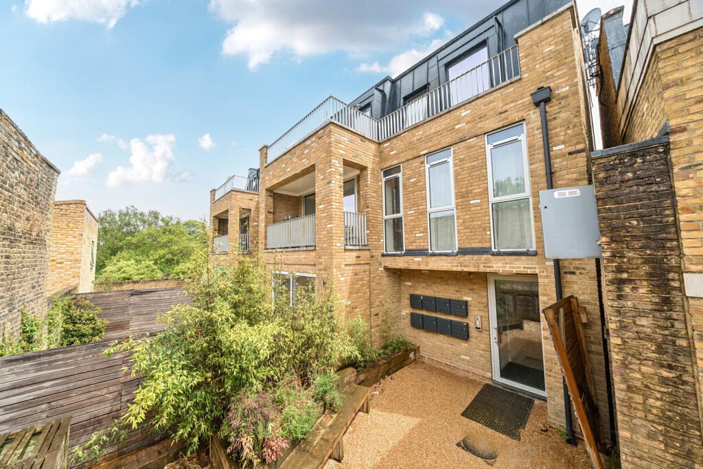 Main image of property: Moonlight Drive, London
