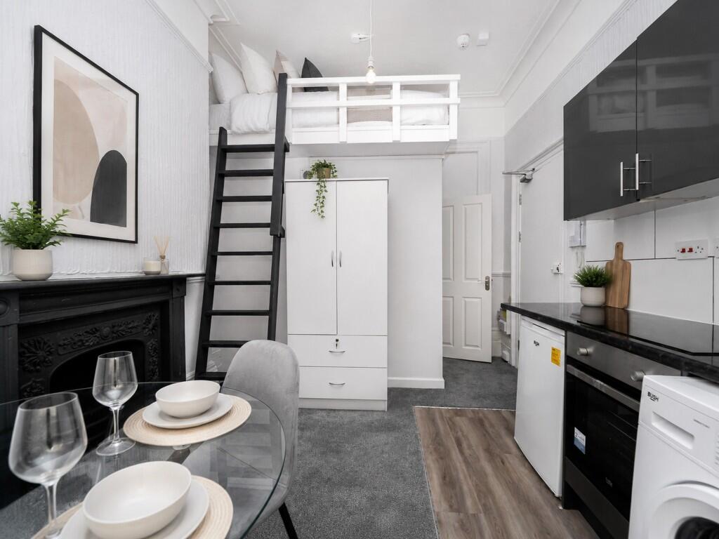 Main image of property: Flat 4 Oriental Place, BN1