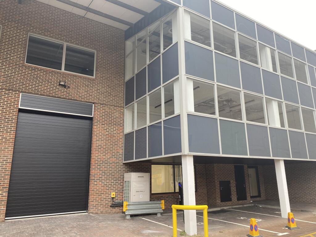 Unit 8&amp;9 Princes Court Business Park, Wapping