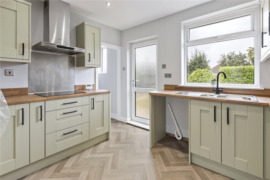 House in Doncaster - View 5