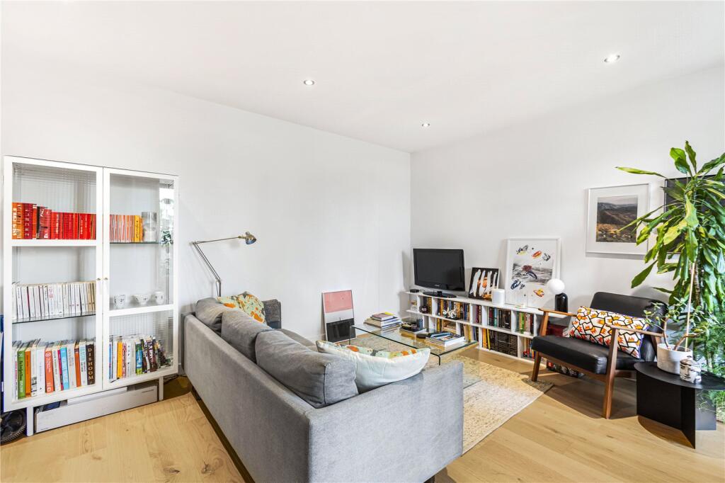Apartment in London - View 3